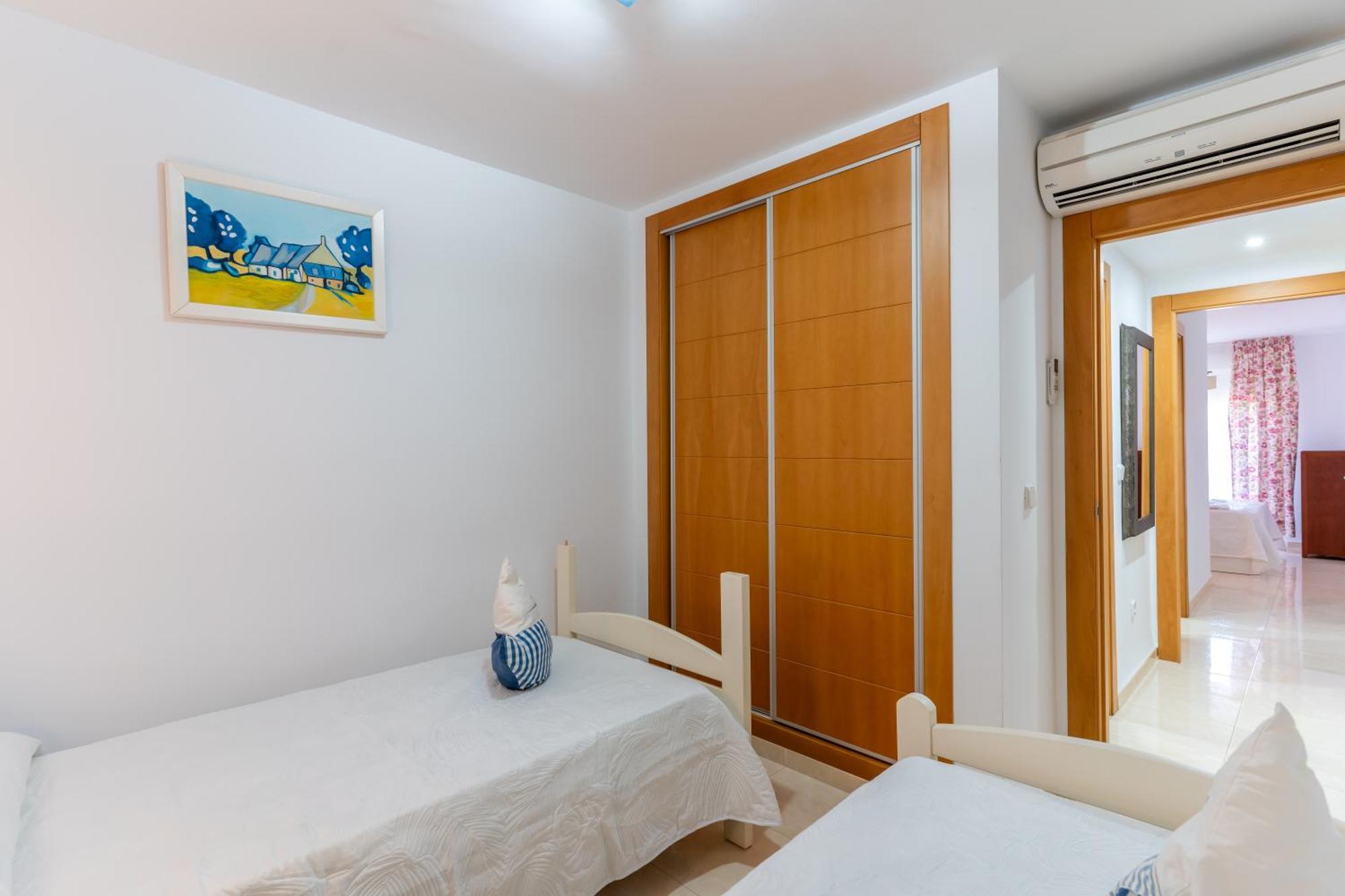 Brisas Almerimar R&r *